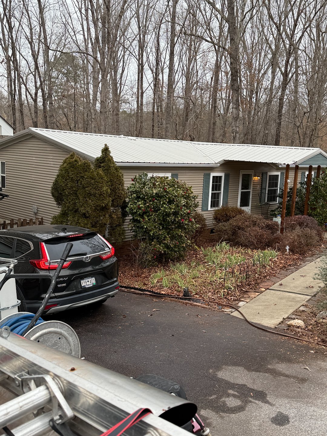 Diligent Gutter Cleaning in Seneca, SC